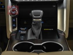 تۆیۆتا لاند کروزەر